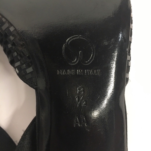 St. John equin Pointed Toe Sling Back Stiletto * - Picture 7 of 7